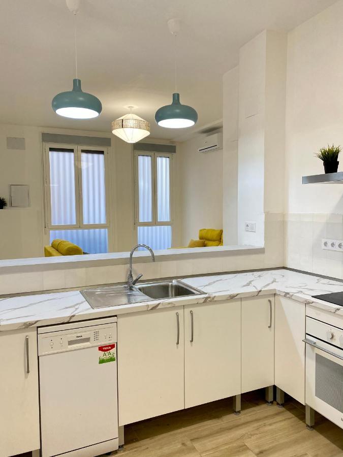 Flamenca Triana - Apartamento Wifi Con 2 Dormitorios 2 Sofas Camas 2 Banos Sevilla Exteriör bild